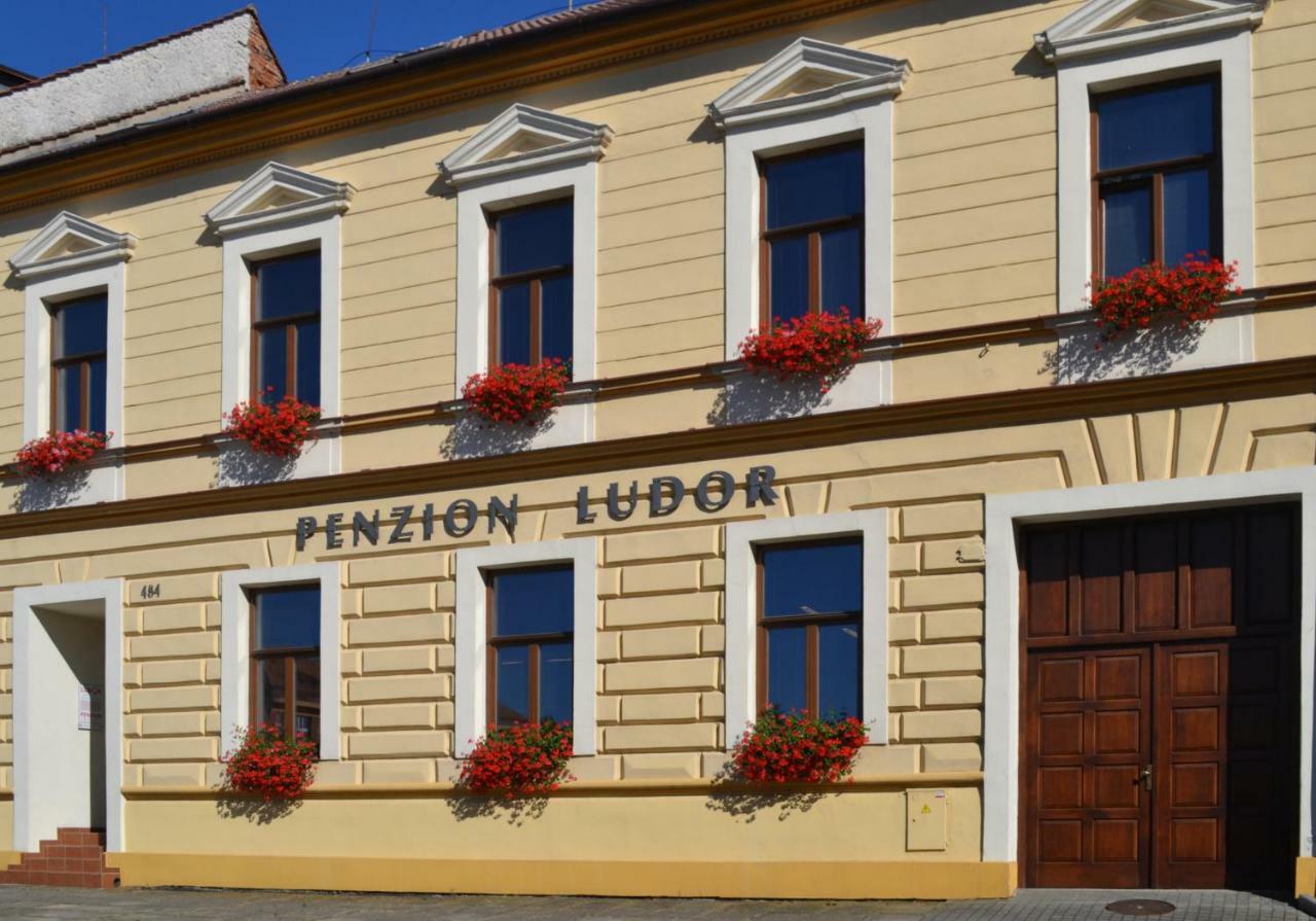 Penzion Ludor Strážnice Exteriör bild